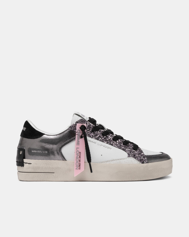 SK8 DELUXE TO THE MOON