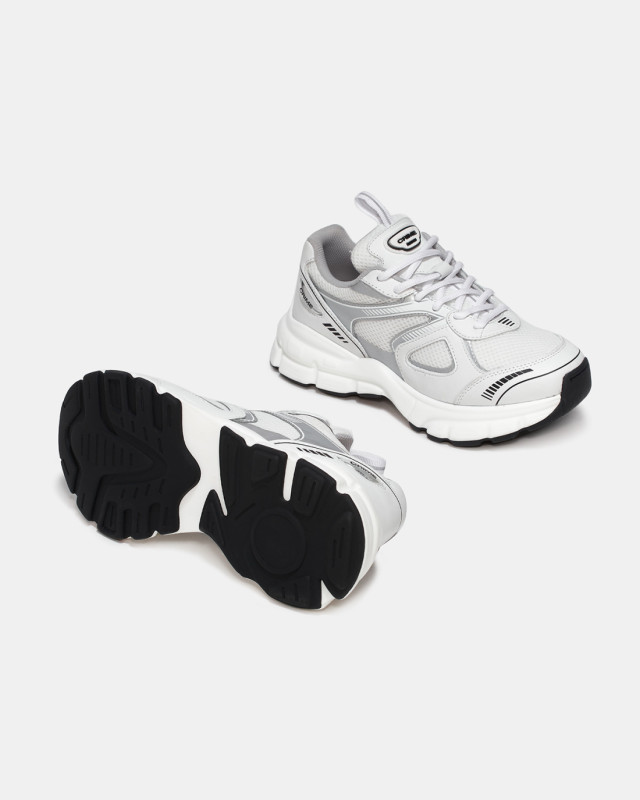 ATHELEISURE RUNNER SILVER GREYS