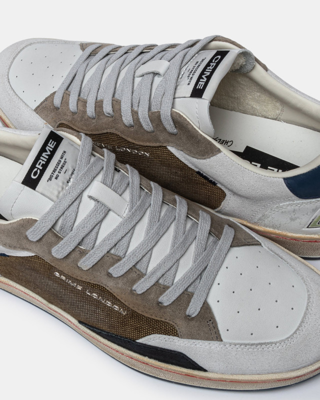 CHELSEA KNIGHT GRUNGE