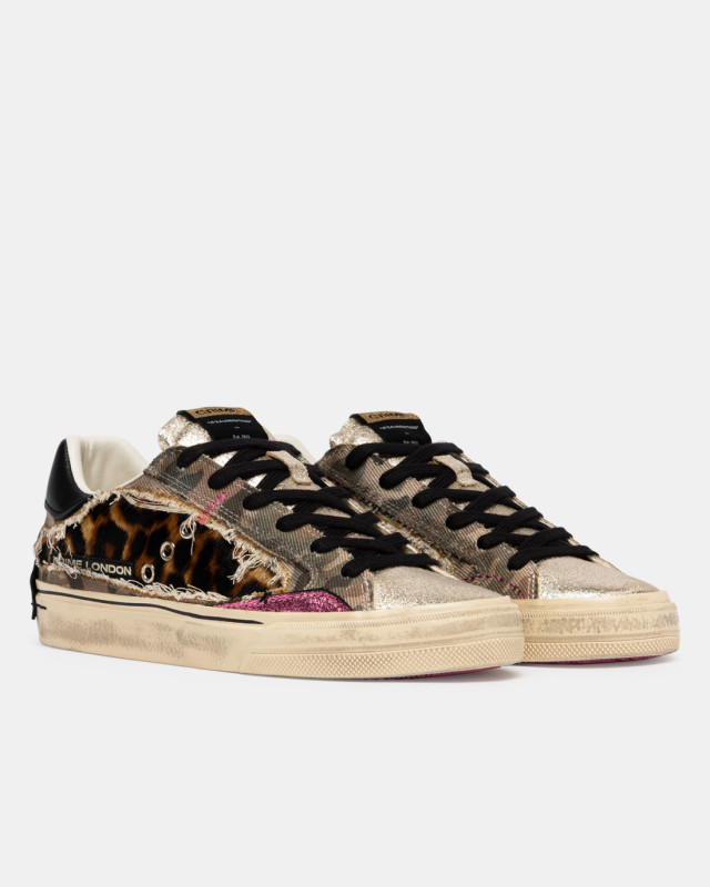 DECONSTRUCTED WILD SAFARI