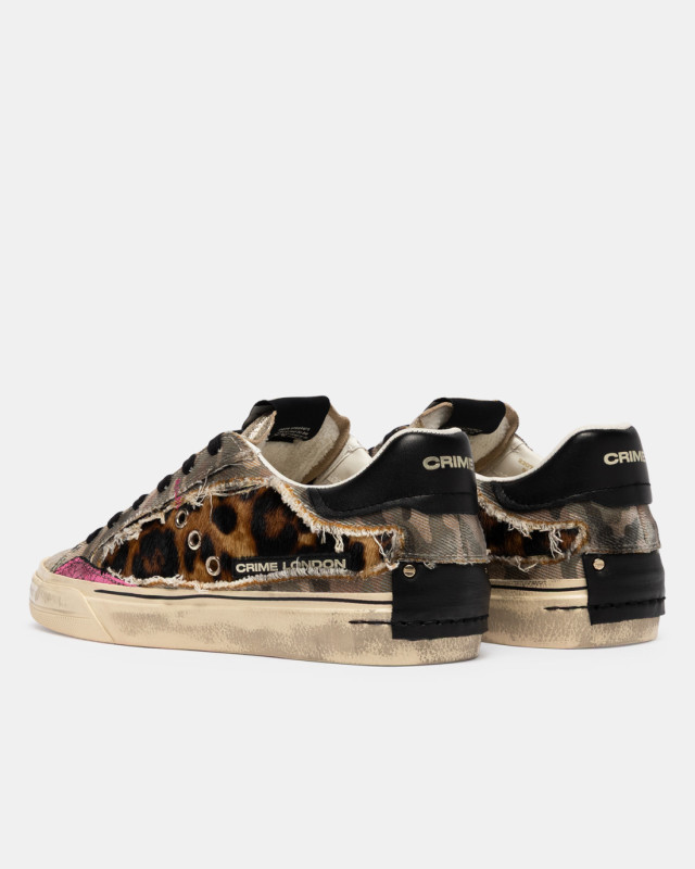 DECONSTRUCTED WILD SAFARI