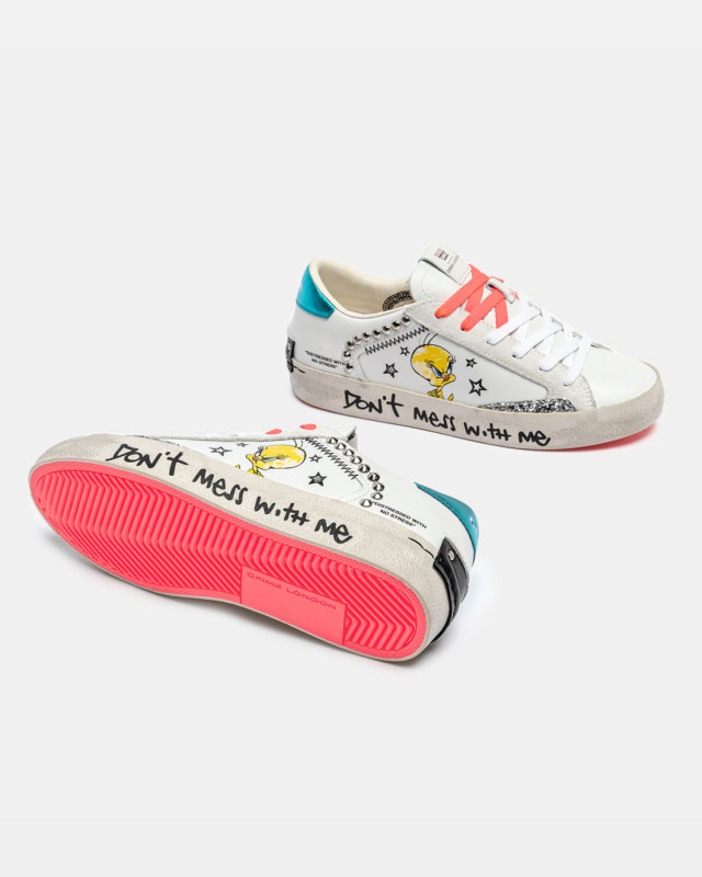 DISTRESSED ANGRY TWEETY BIRD