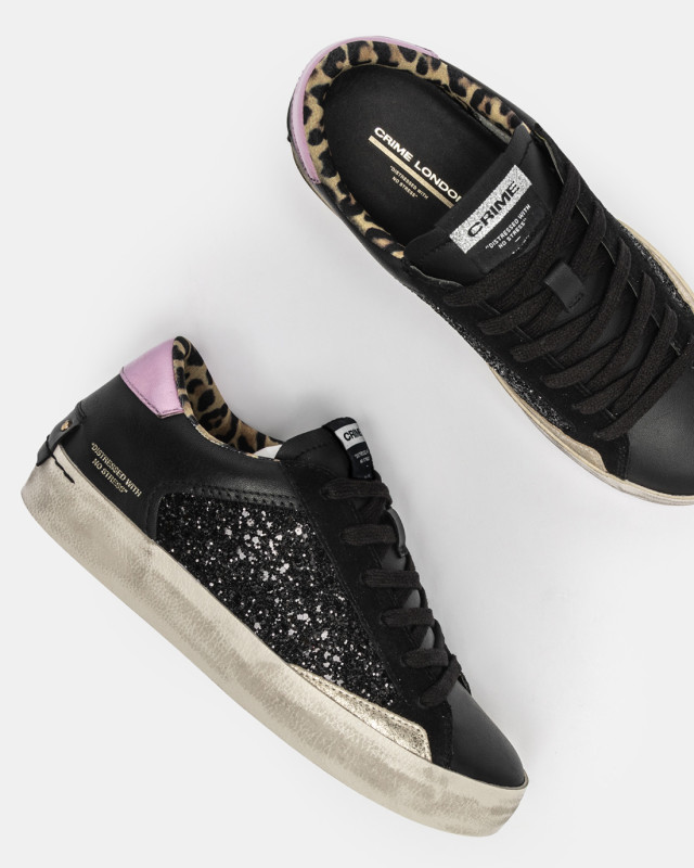 DISTRESSED BLACK SPARK