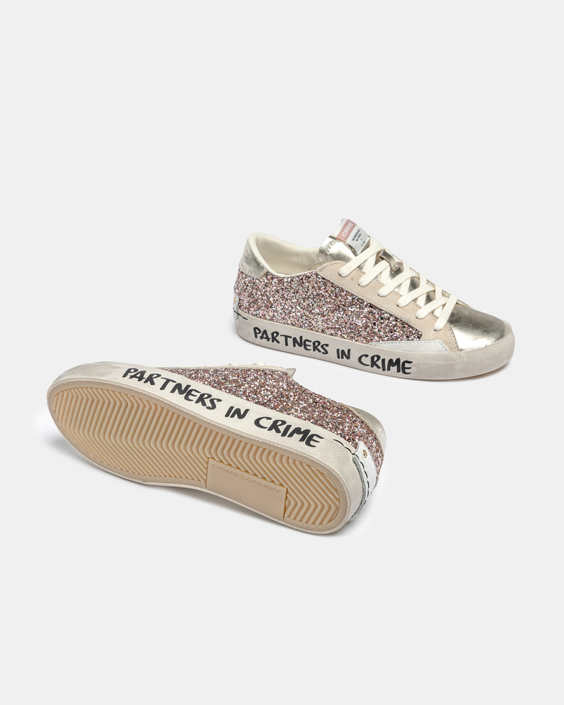 CRIME LONDON: DISTRESSED CRIME ROMANCE