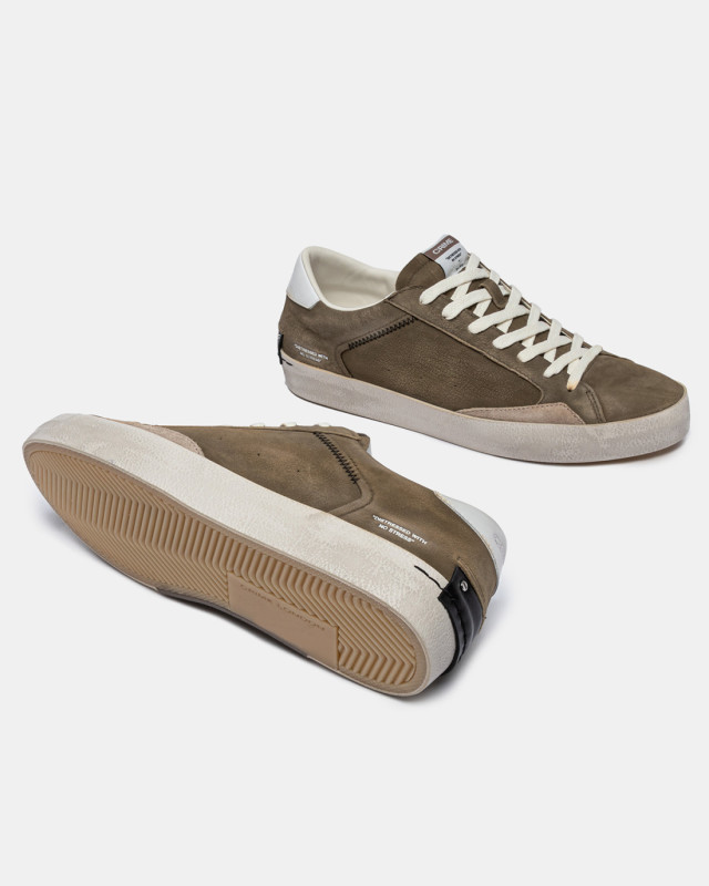 DISTRESSED GREEN WOOD