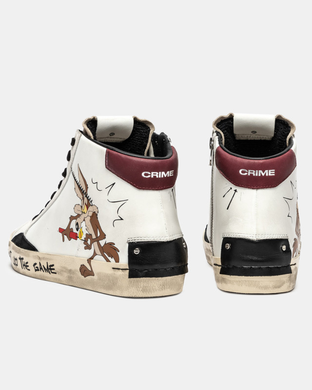 DISTRESSED HIGH WILE E. COYOTE