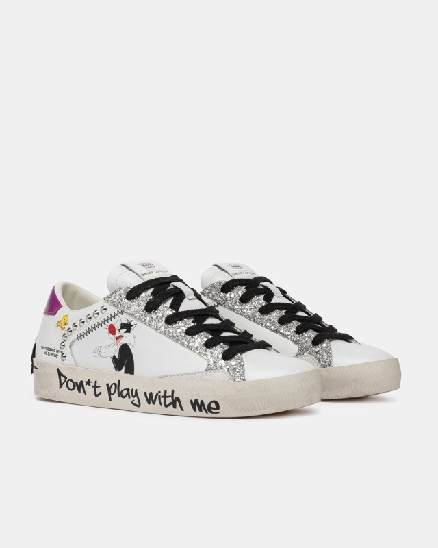 DISTRESSED TWEETY & SYLVESTER