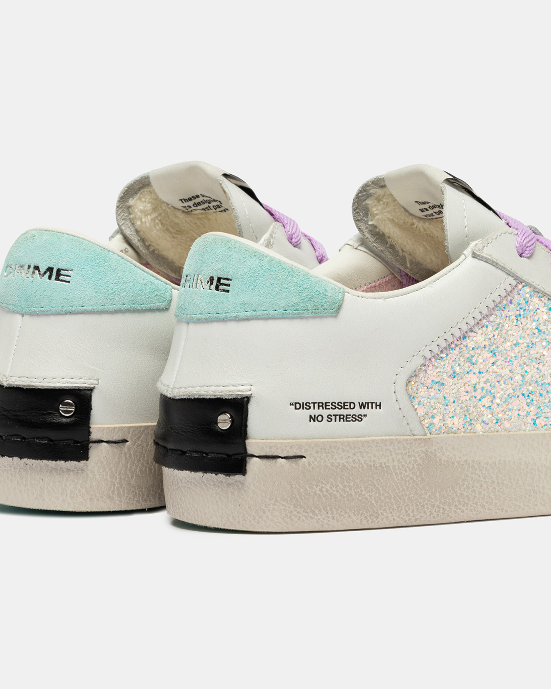 CRIME LONDON: DISTRESSED UNDER THE SEA