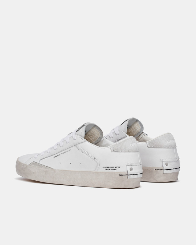 DISTRESSED WHITE