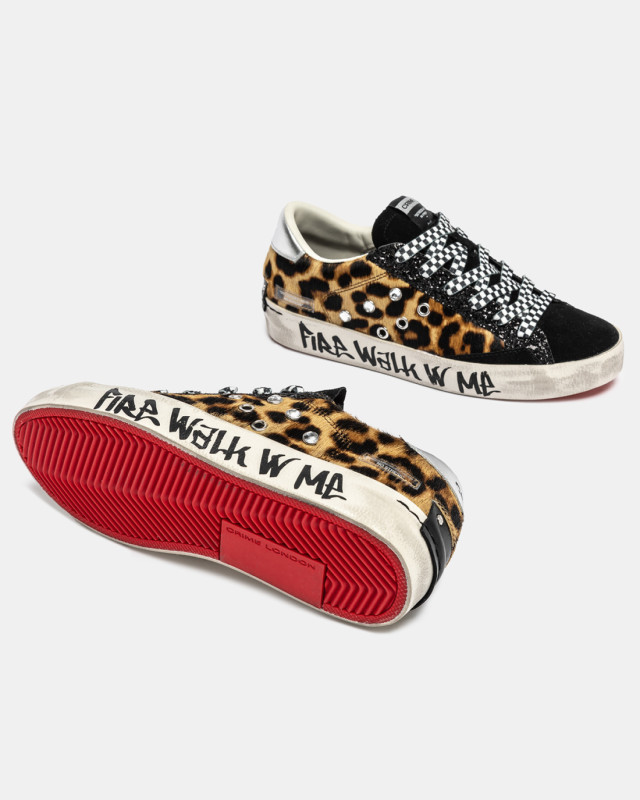 DISTRESSED WILD STEP