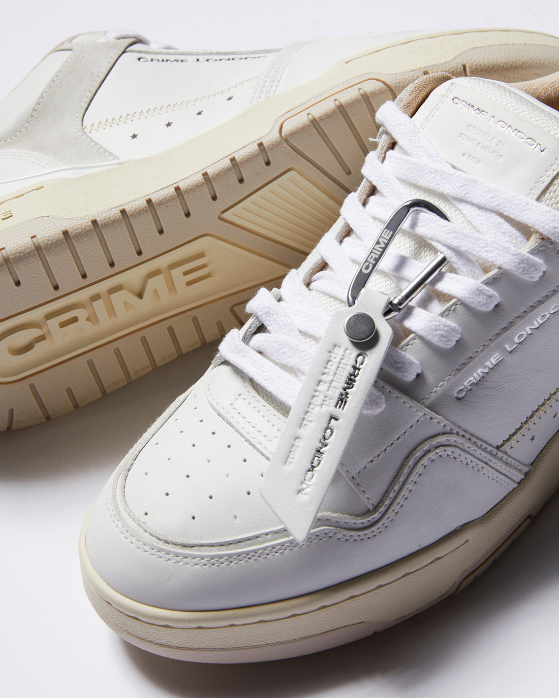 CRIME LONDON: DRIBBLE CASPER WHITE