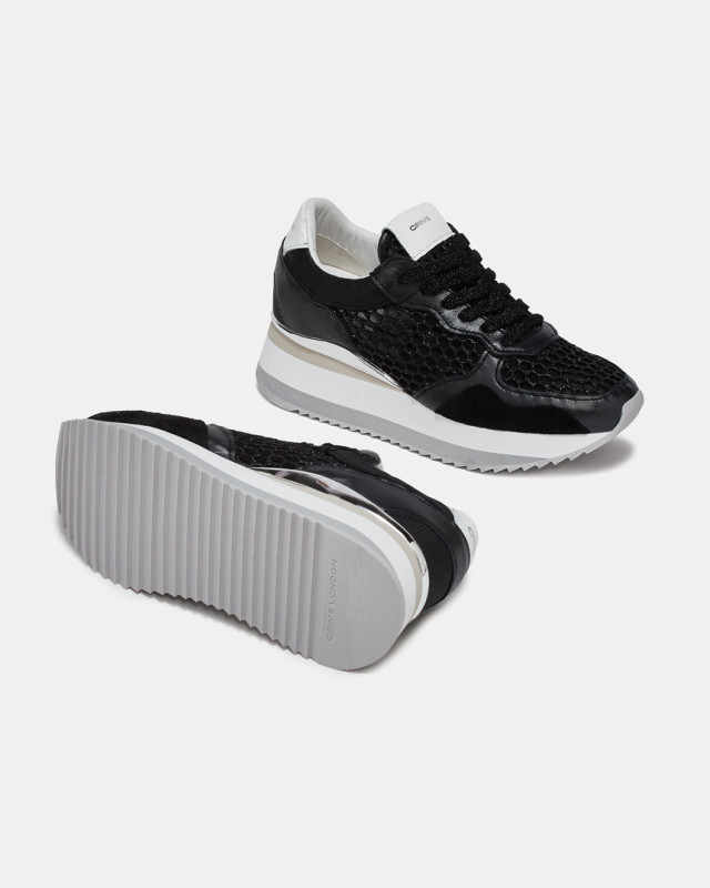 DYNAMIC BLACK