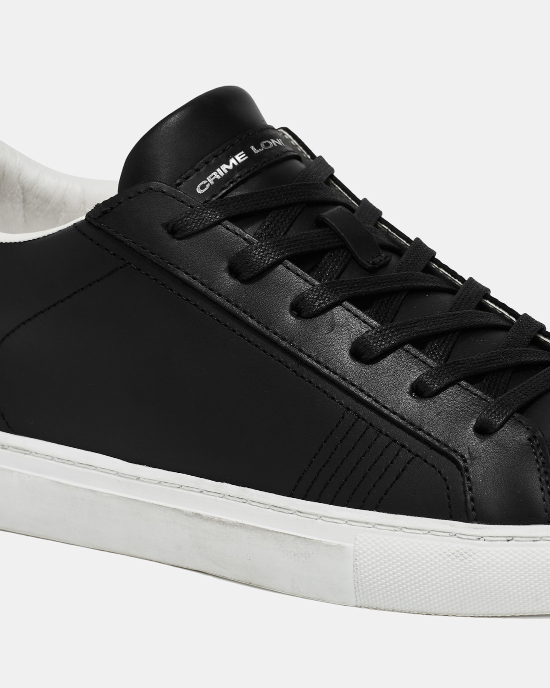 CRIME LONDON: ESSENTIAL BLACK