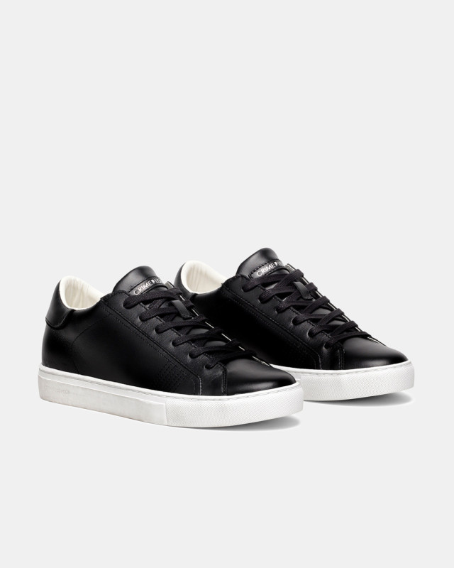 ESSENTIAL BLACK
