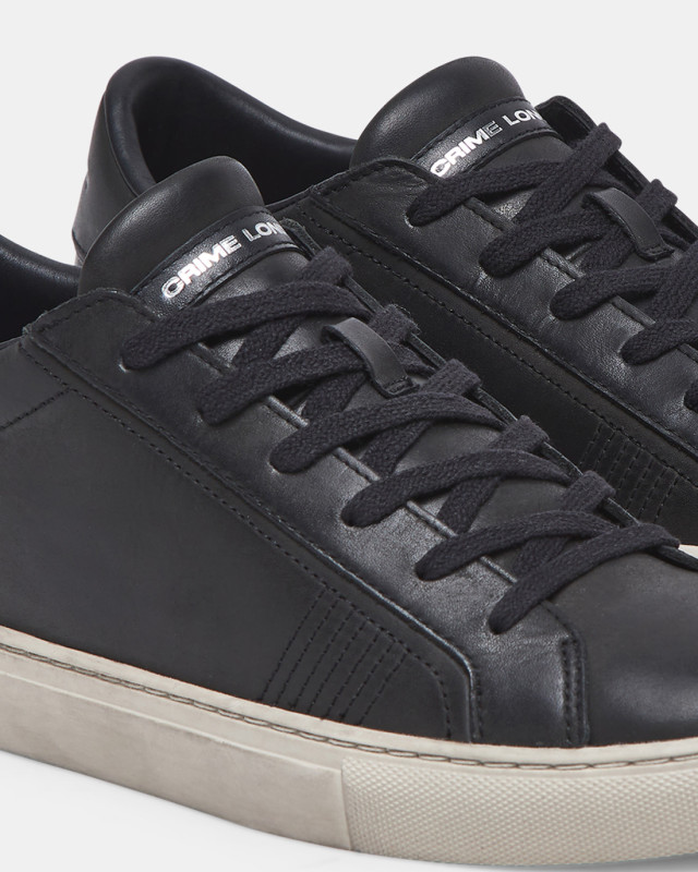 ESSENTIAL COAL BLACK