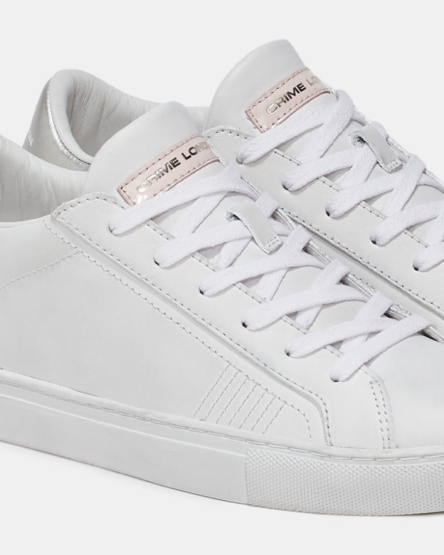 ESSENTIAL WHITE-SILVER