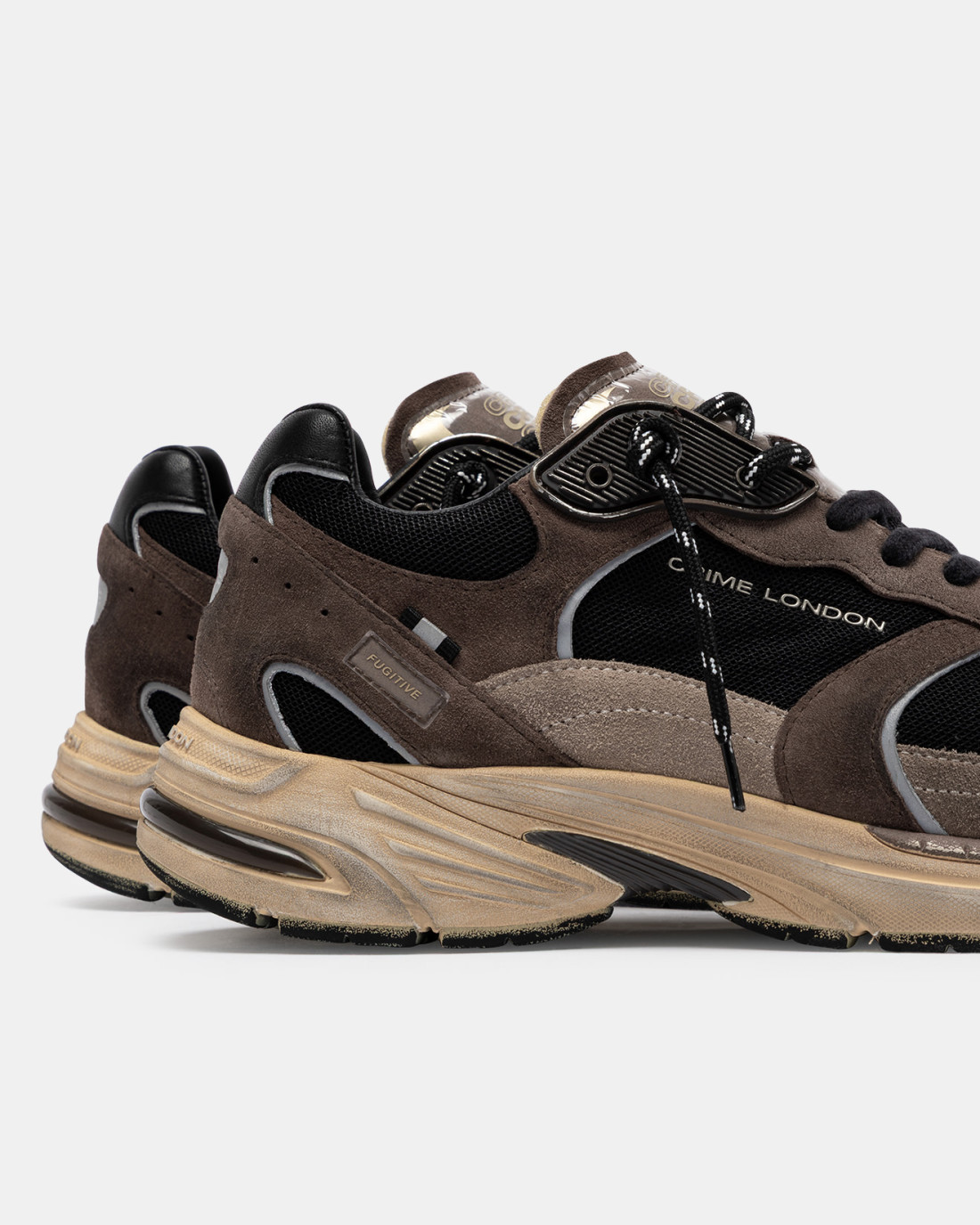 CRIME LONDON: FUGITIVE 9094 BROWN ASH