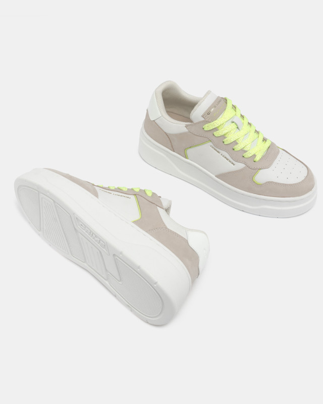 MAGNETIC AMBER LIGHT