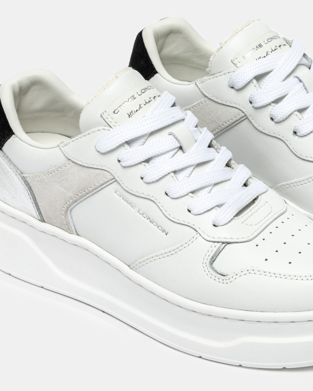 MAGNETIC BLACK TOUCH