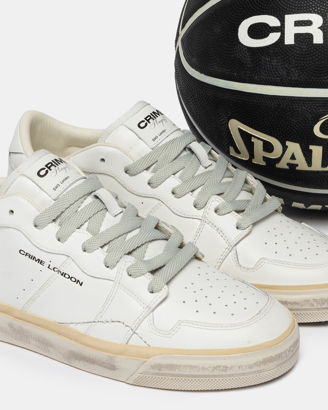 CRIME LONDON: PLAYOFF ICE COURT