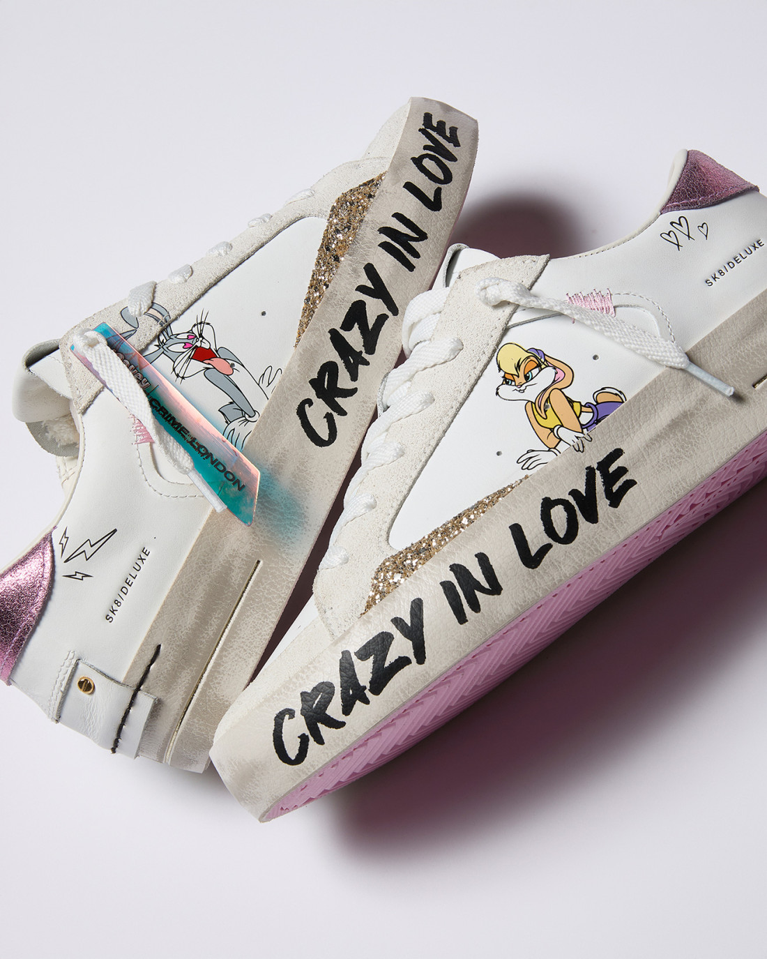 CRIME LONDON: SK8 DELUXE BUGS & LOLA BUNNY