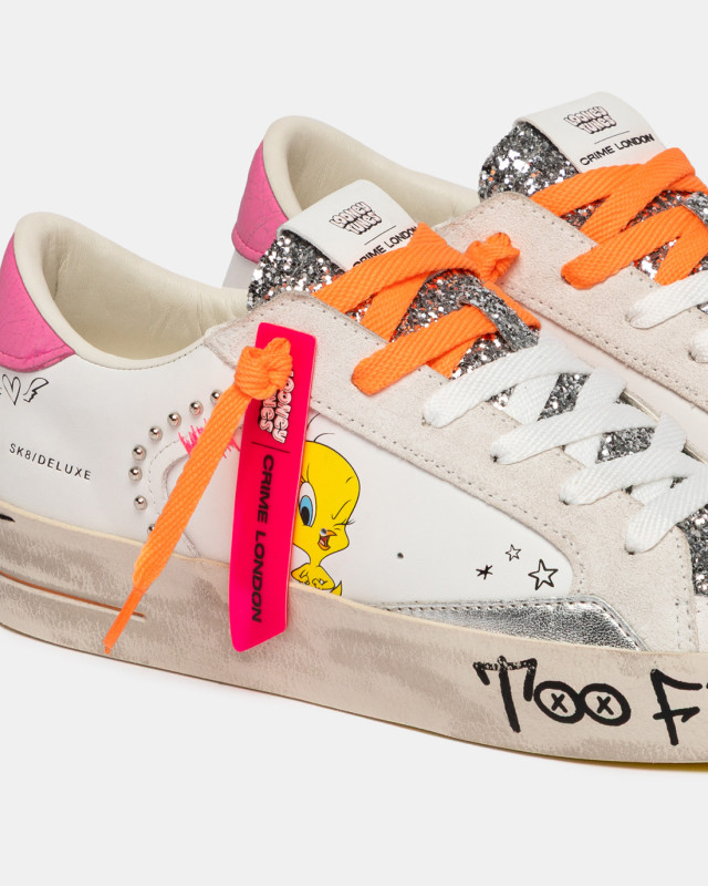 SK8 DELUXE FLY TWEETY BIRD