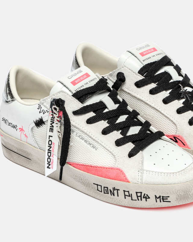 SK8 DELUXE GRAFFITI GLIDE