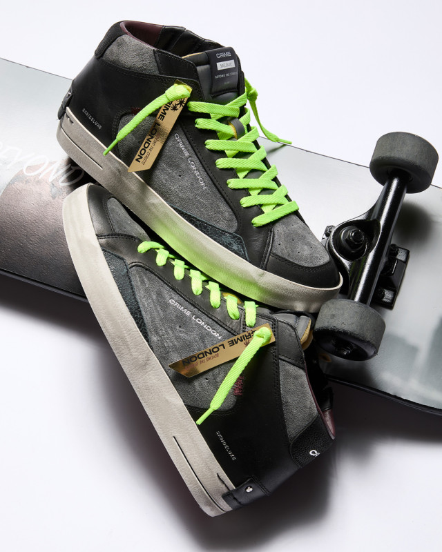 SK8 DELUXE MIDNIGHT BLACK FUZZ