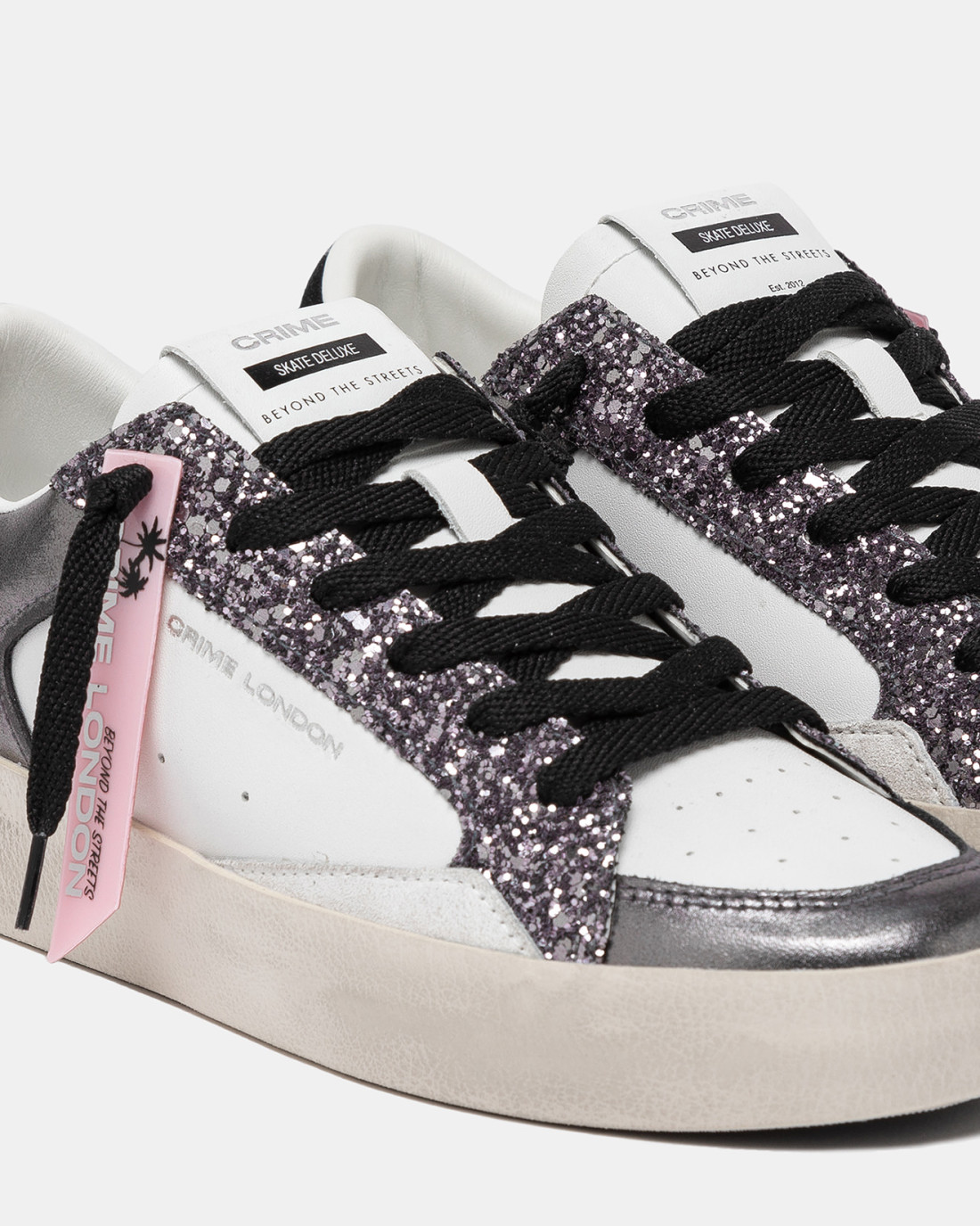 CRIME LONDON: SK8 DELUXE TO THE MOON