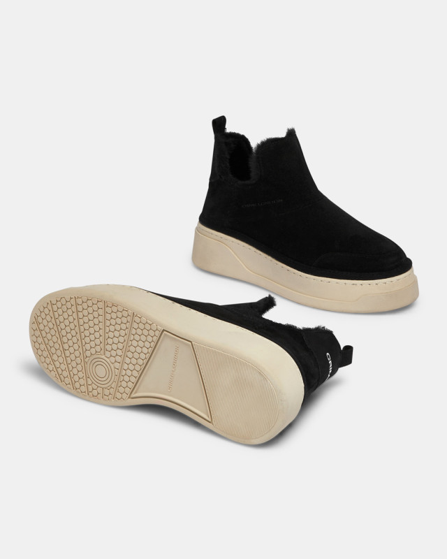 SNOOZE BOOT EARLY MORNING