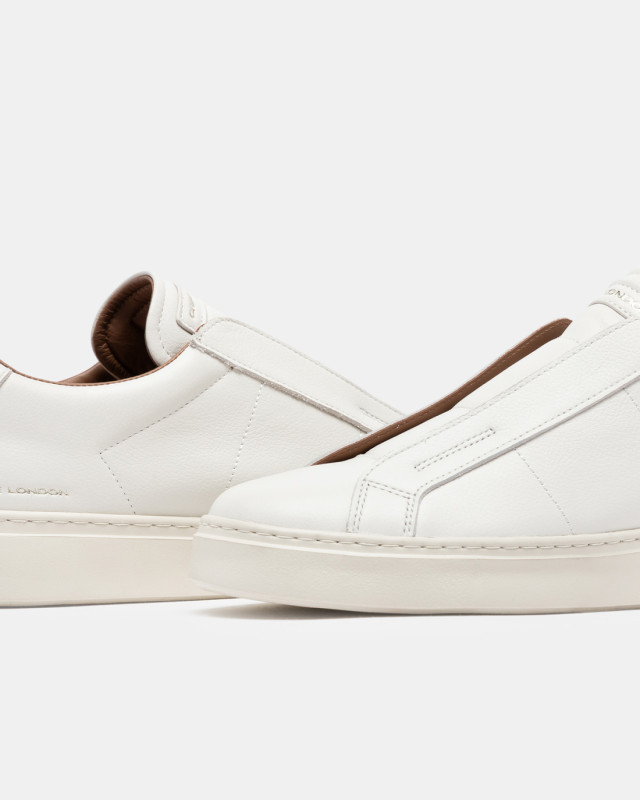 SUPERLIGHT SLIP ON WHITE AMBER