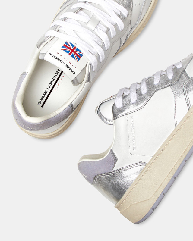 TIMELESS TO THE MOON