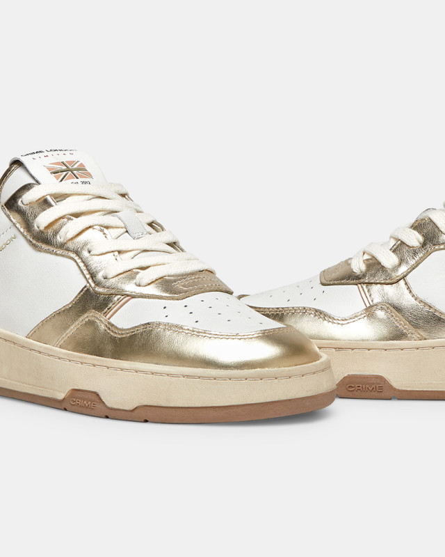 TIMELESS YOU ARE THE SUN