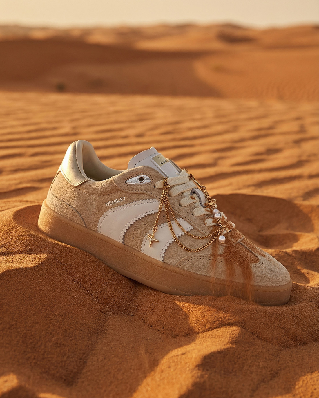 CRIME LONDON: WEMBLEY ROYAL BEIGE