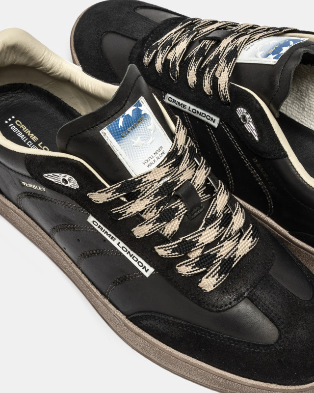 WEMBLEY SMOKEY BLACK